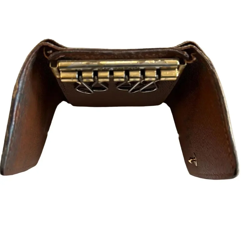 Louis Vuitton Monogram Leather Key Holder (LVXX016)